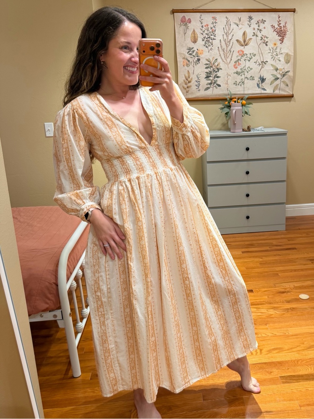 Tuckernuck Mille Resort & Travel Pink Cream V Neck Maxi Dress Small